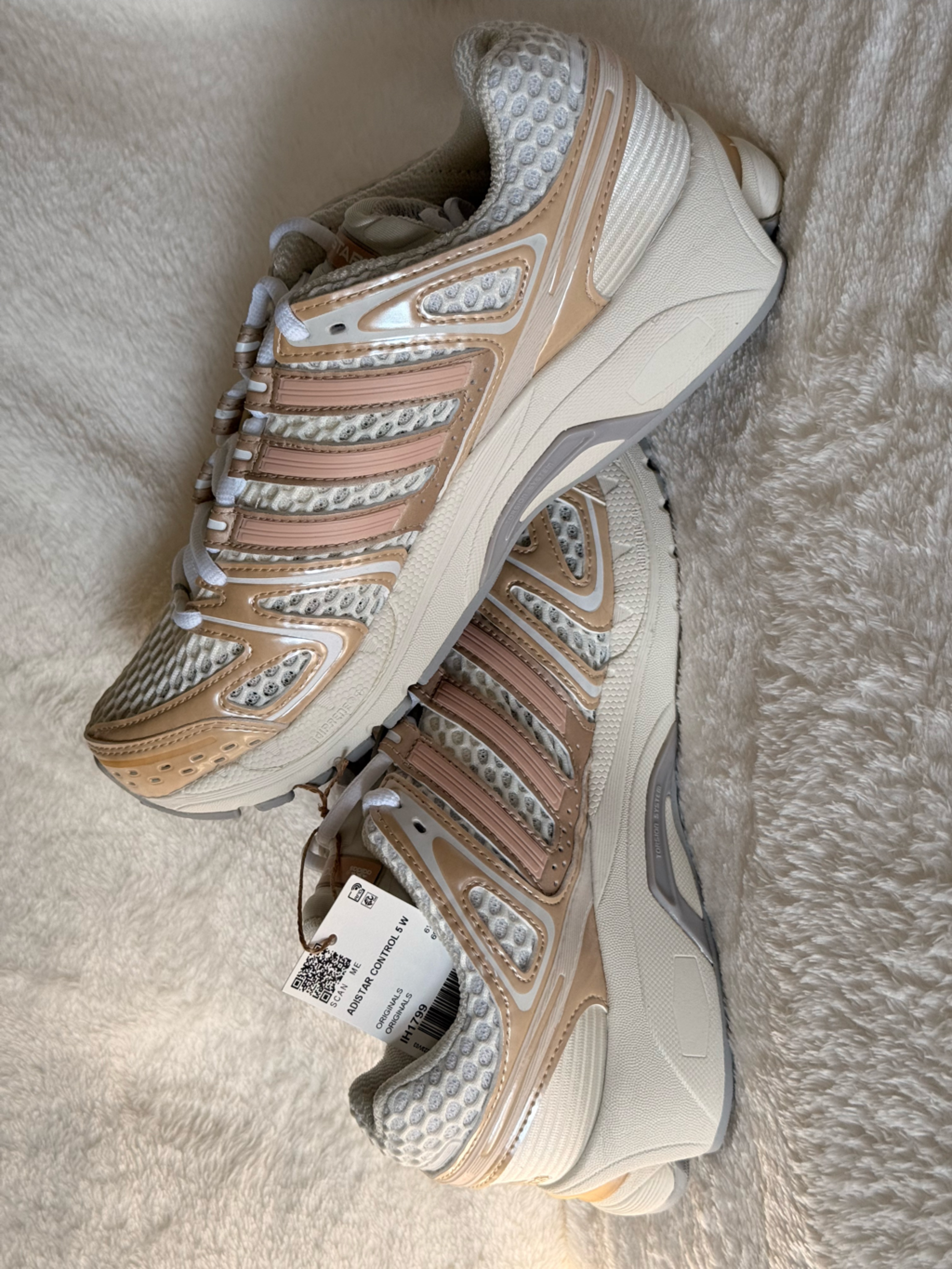 Adidas Adistar Control 5